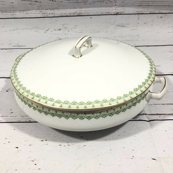 MZ Austria Habsburg China Covered Round Dish - Picture 1 of 10